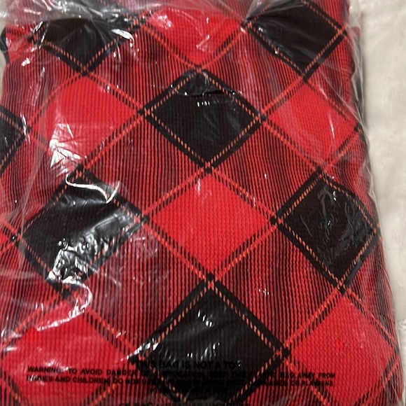 Victoria Secret Pajamas - Picture 2 of 3